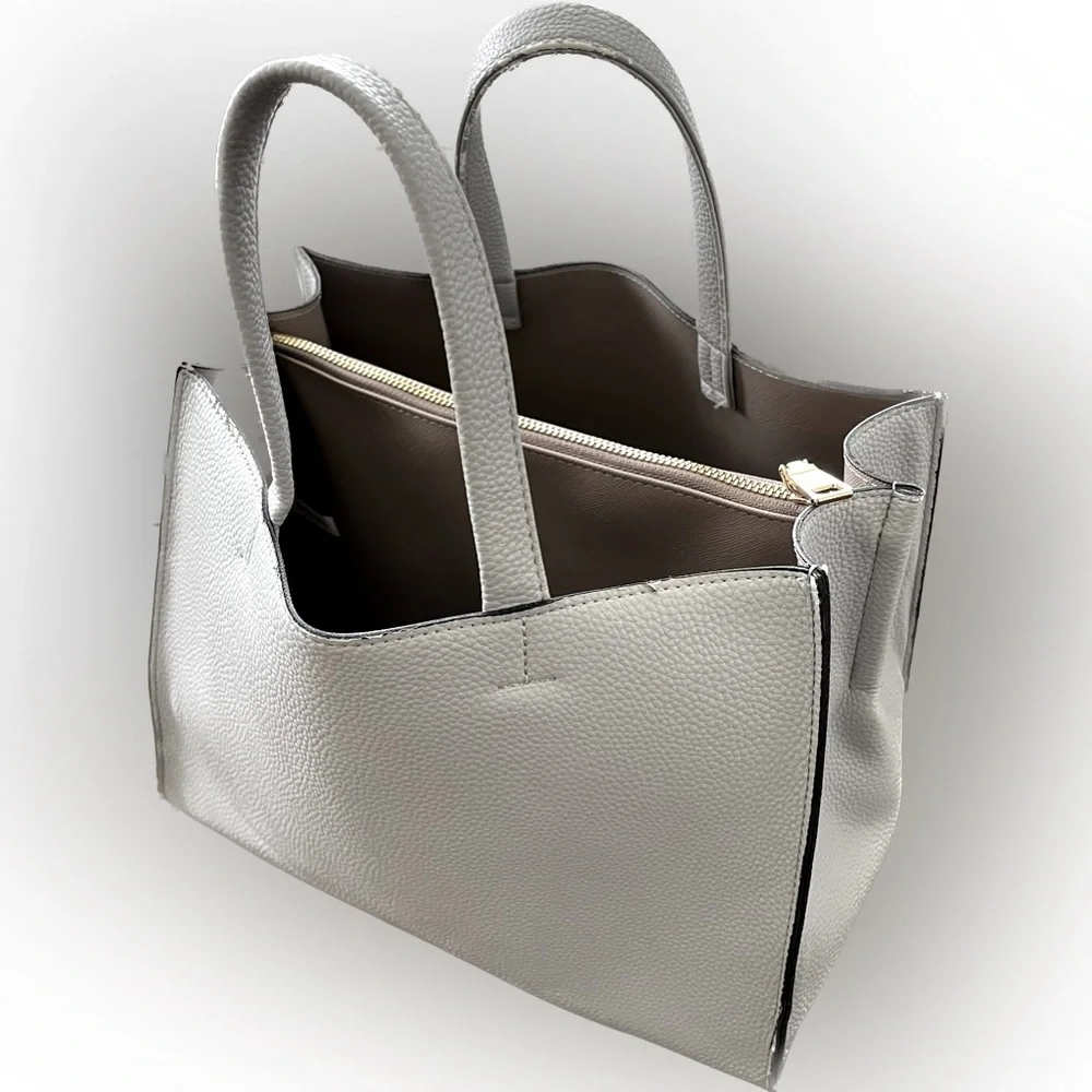 Designer Handbag - Gorgeous!